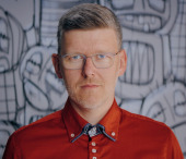 Portraitfoto von Sebastian Bieler